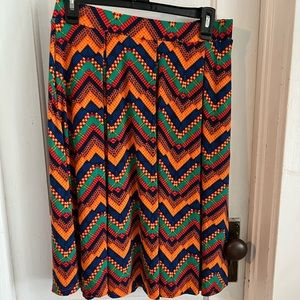 LuLaRue mid length skirt